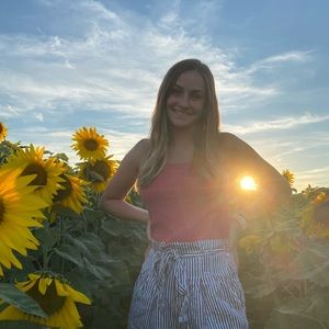 Meet your Posher, Lexie